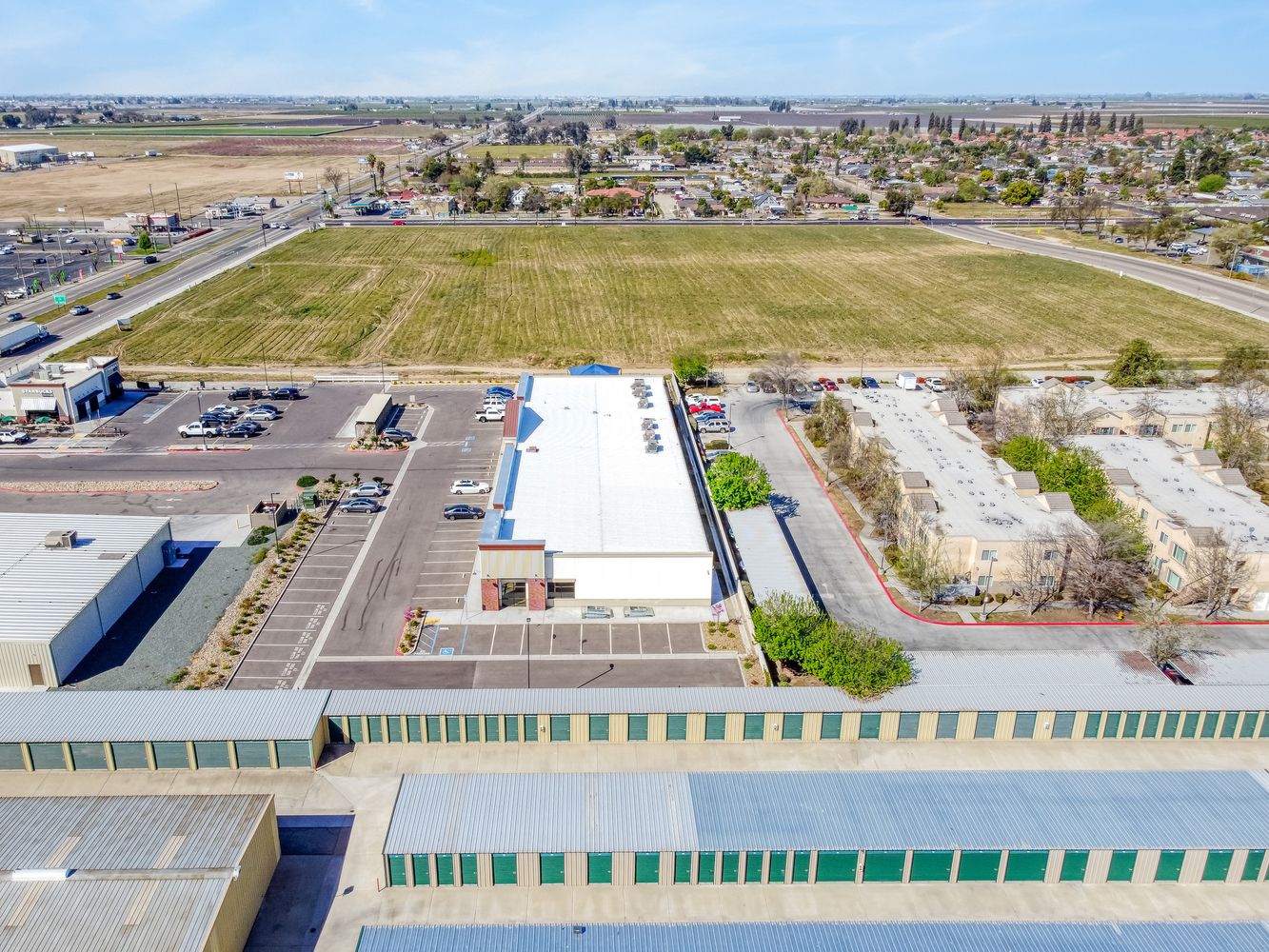 SHOVEL READY RETAIL LAND: ALL (13) OR PARTIAL PADS W/ UTILITIES: NEC S. Mendocino & E Manning Ave, Parlier, CA 93648